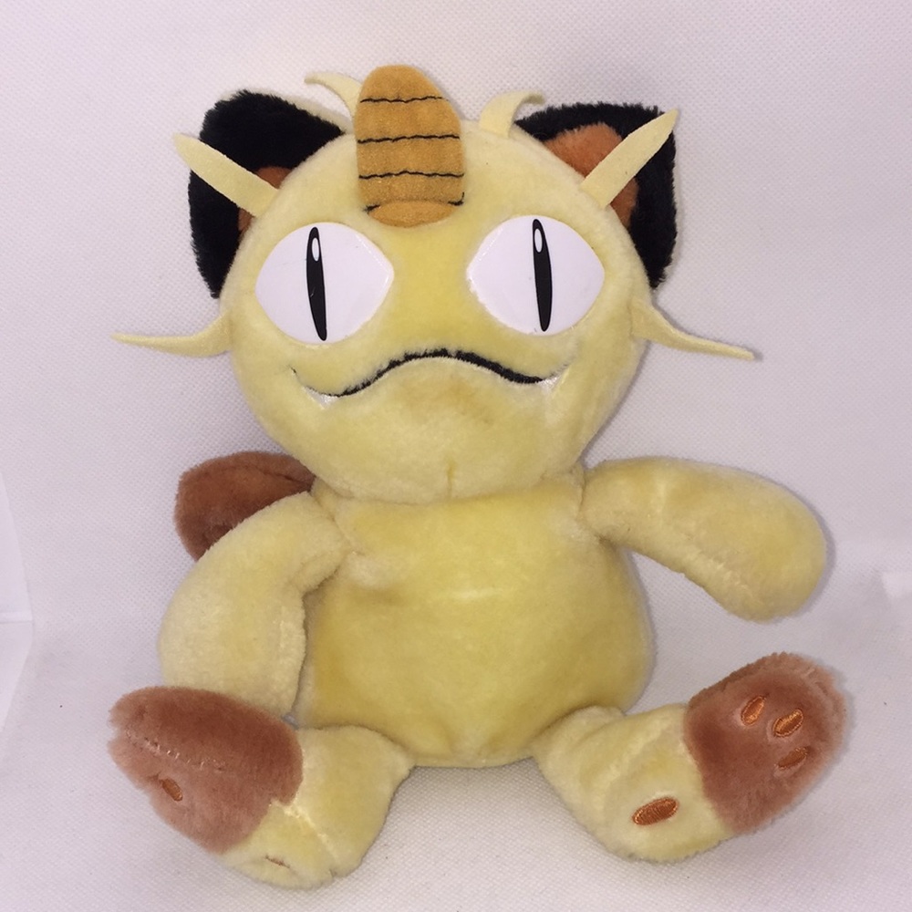 Pokemon Meowth Nintendo Plush Stuffed Toy 1998 Yellow